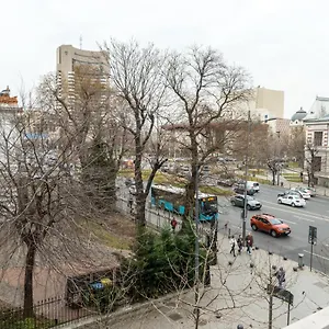 Lovely With Balcony Bucarest